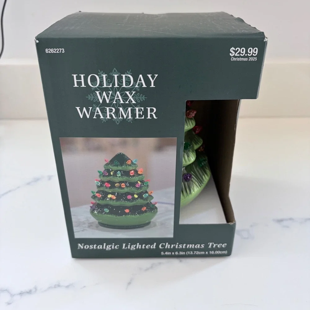 Hobby Lobby Nostalgic Lighted Christmas Tree Holiday Wax Warmer Ceramic Green